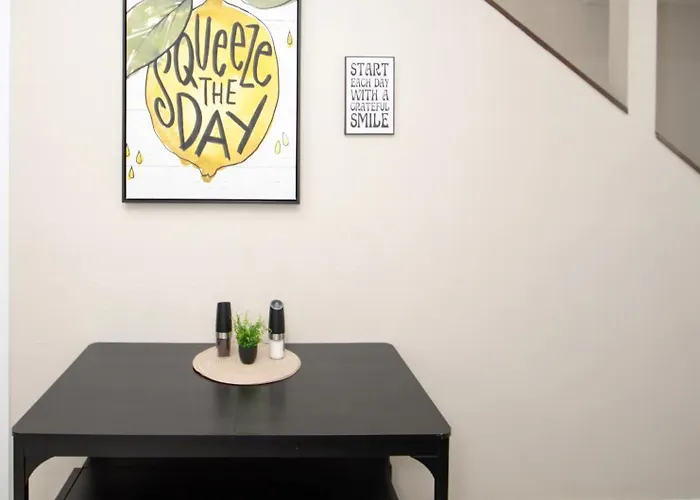 Holiday home Stylish Lemon 2br And 3ba Townhouse