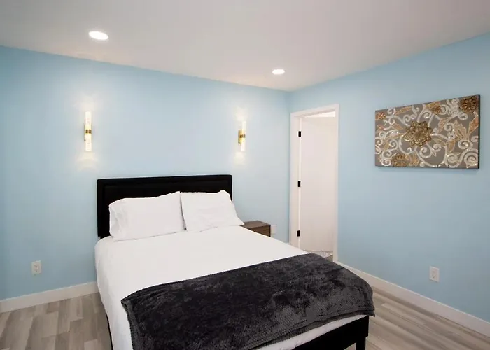 Holiday home Stylish Lemon 2br And 3ba Townhouse *